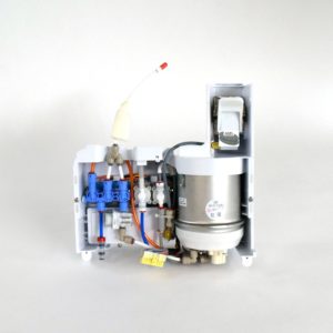 Refrigerator Water Reservoir and Filter Head Assembly DA81-05894A